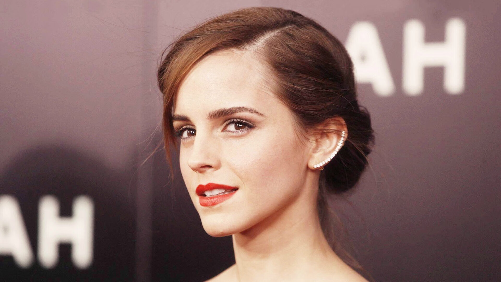 FBSPORTS-“嗨翻全场：最热血的比赛场面盘点”，热血比赛文案