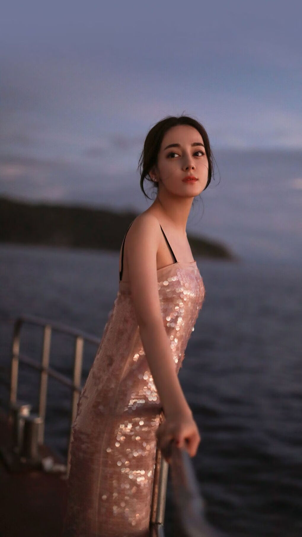 FB体育官方网站-亚冠联赛焦点比赛吸引众多目光，亚冠集锦